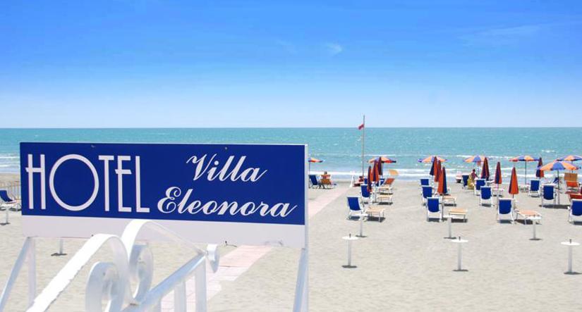 Hotel Villa Eleonora Scauri  Exteriör bild