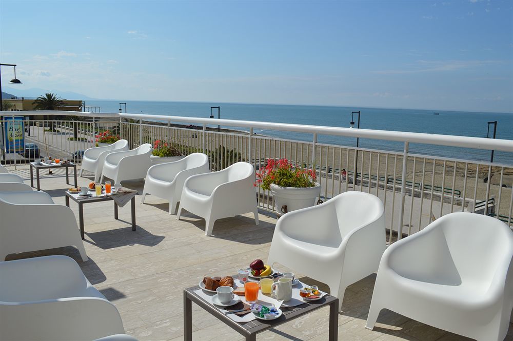 Hotel Villa Eleonora Scauri  Exteriör bild